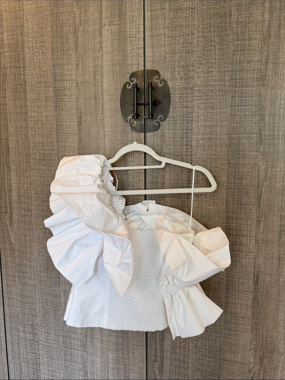 Zara White One-Shoulder Ruffle‎ Crop Top - Picture 4 of 17